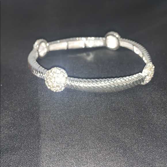 Nine West silver bracelet set - Picture 4 of 11